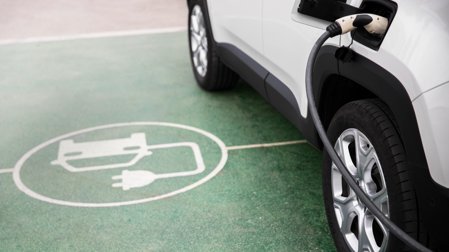 EV owners visit repair shops more often, study finds
